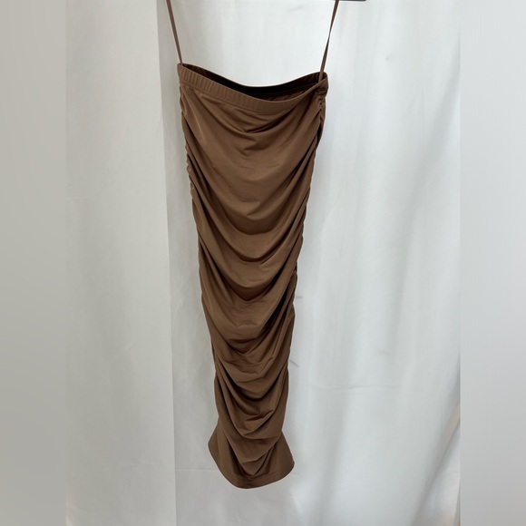 L’AGENCE Otis ruched pencil SKIRT - Picture 5 of 7